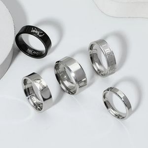 5 Pcs Stainless Steel Rings.